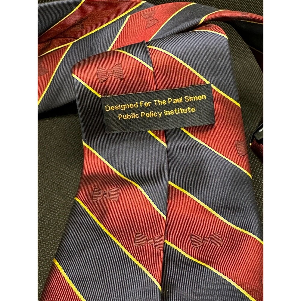 Vintage Paul Simon Public Policy Institute Men's Tie 100% Silk Bow Tie Motif - Picture 3 of 4